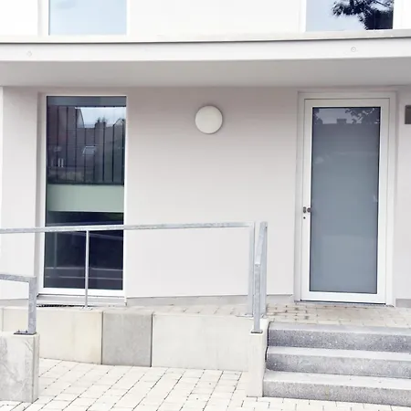 Ferienwohnung Antike&Modern DELUXE Günzburg Zimmer foto